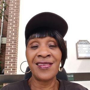 Meet your Posher, Diane